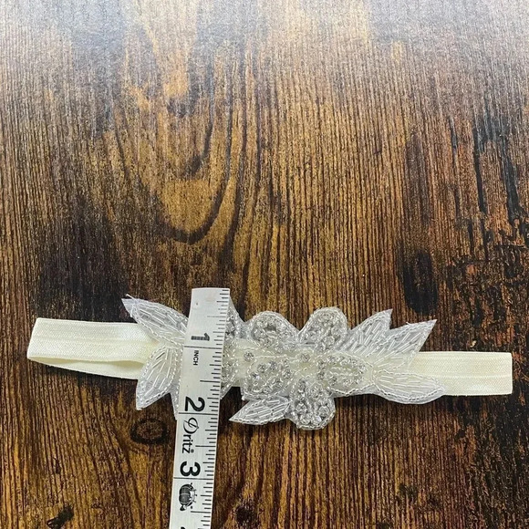 Floral rhinestones design christening/especial occasions Babygirl headband - Picture 12 of 12